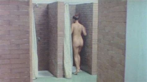 Naked Paola Senatore In The Week At The Beach