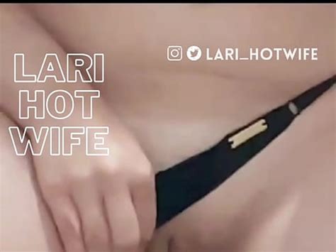 Esposa De Corno Manso Mostrando A Buceta XVIDEOS