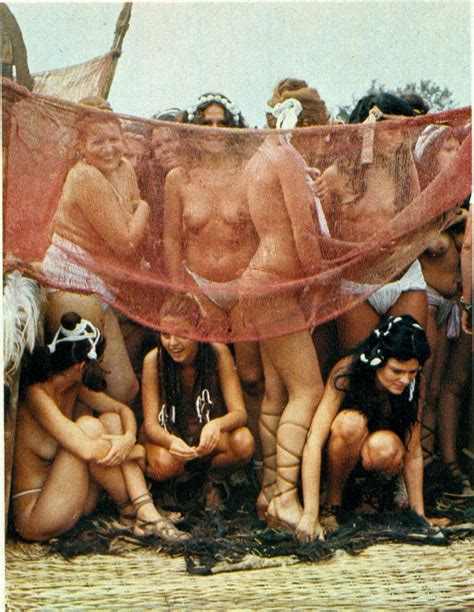 Naked Paola Maiolini In Remo E Romolo