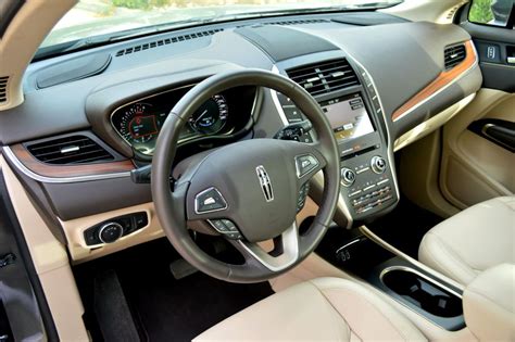 Lincoln Mkc 2019 Review Egypt Yallamotor