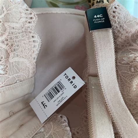 Torrid Intimates Sleepwear Nwt Torrid Nude Pushup Plunge Bra Tan Nude 44c Poshmark