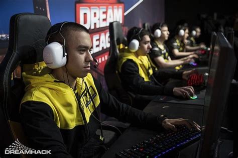 blizzy liquipedia dota  wiki