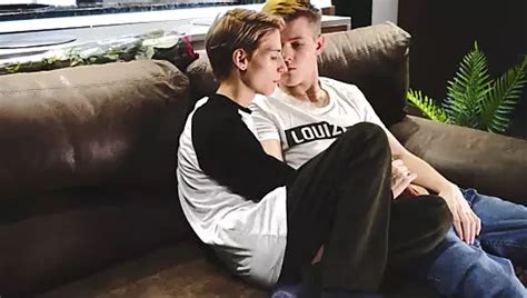 Free Gay Delivery Porn Videos XHamster