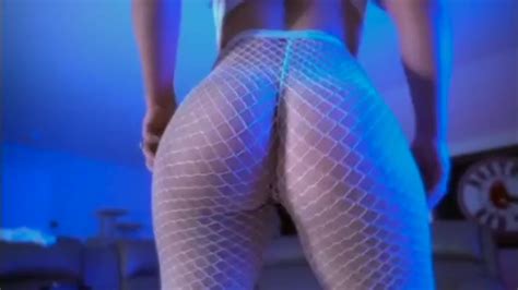 Big Ass On A White Girl Guaranteed To Make You Cum Hard Free Porn Videos YouPorn