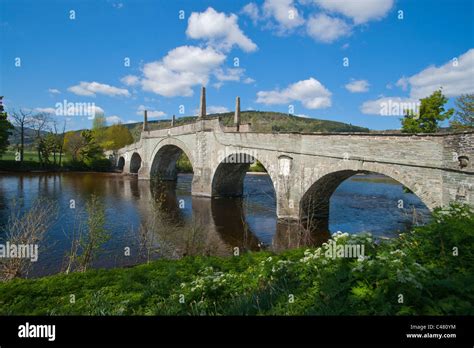 Wades Bridge River Tay Aberfeldy Hi Res Stock Photography And Images