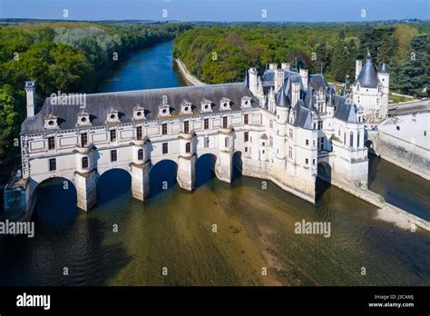 Chateau de chenonceau aerial hi-res stock photography and images - Alamy