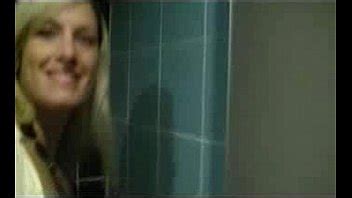 BitchNr follada caliente en el cine público XVIDEOS