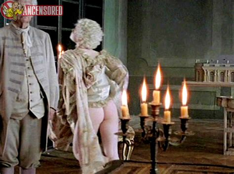 Karoline Herfurth Nude Pics Page