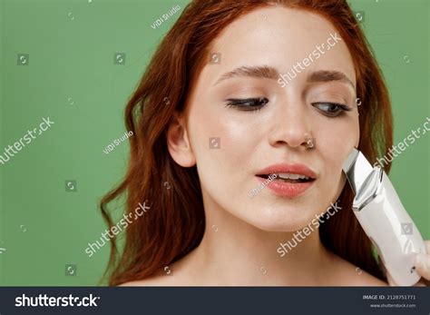 Beautiful Close Half Naked Topless Redhead Stock Photo 2128751771 Shutterstock