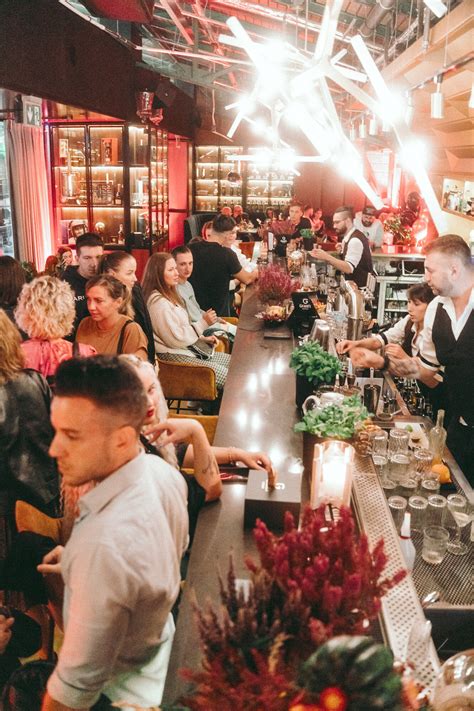 UPPER DECK Wine & Cocktail Bar | Bars & Clubs | Warsaw