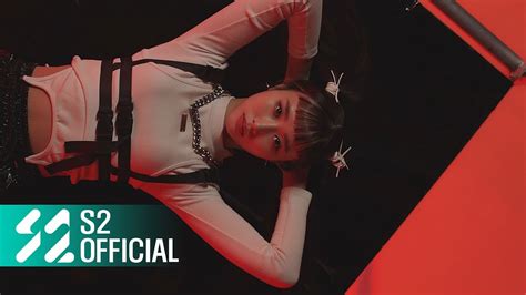 HOT ISSUE GRATATA Girl Group Stan