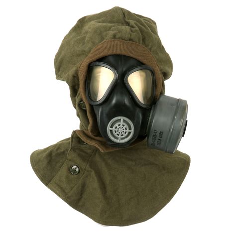 Original Us Wwii D Day Invasion E7 Assault Carrier With M5 Gas Mask