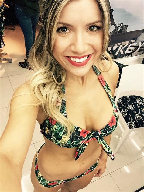 Laurita Fernandez Laurita Fernandez Back Hot