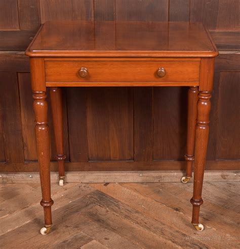 Victorian Mahogany Side Table Antiques Atlas