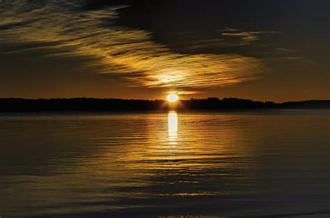 Wallpaper Sunlight Sunset Sea Lake Reflection Sky Sunrise