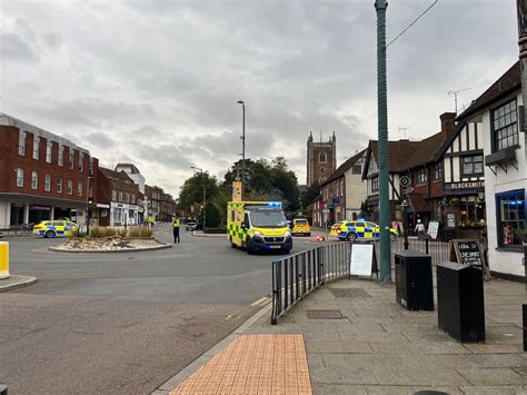 Two-vehicle crash closes city centre road - St Albans Times