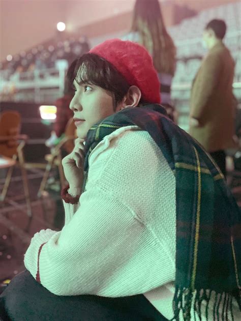 ATEEZ 에이티즈 on Twitter Mtv Kang yeo sang Pretty babe