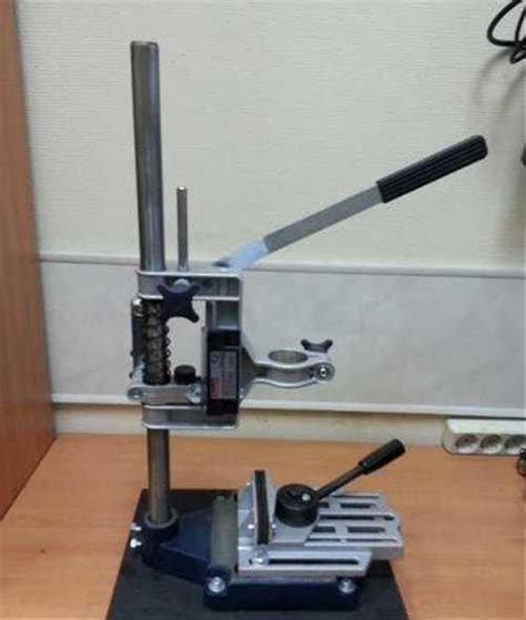 Стойка для дрели SP 43 и тиски CE 100 sparky | Festima.Ru – частные ...