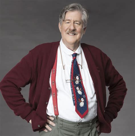 Gilmore girls fans celebrate edward kirk herrmann for his performance 17