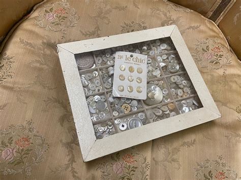 Vintage Jewelry Display Case Button Display Etsy