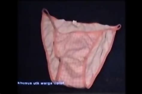 Sex Vacation With Busty Indonesian GF