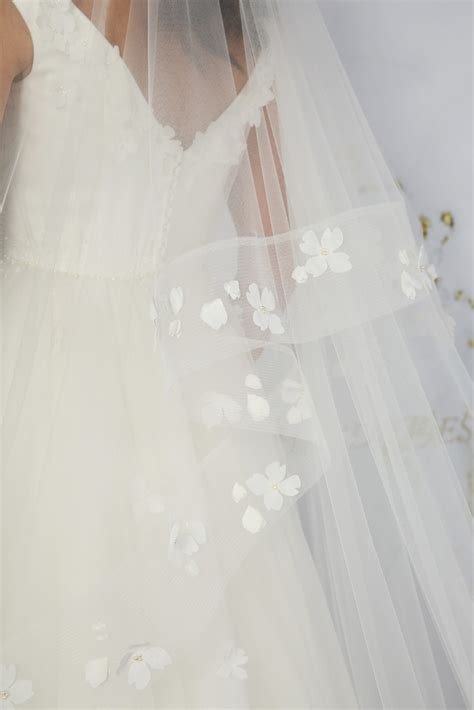 Chiffon Floral Horsehair Edge Veil - Richard Designs