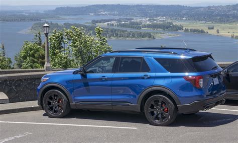 2020 Ford Explorer: First Drive Review - autoNXT.net