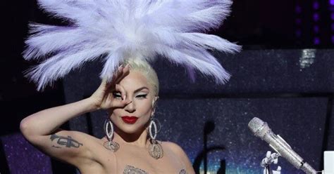 Lady Gaga Dedicates Performance Of 2011 Single Born This Way To