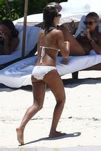 Jessica Alba In A Bikini At A Beach In Cancun Aznude