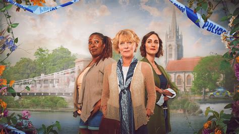 cast of the marlow murder club