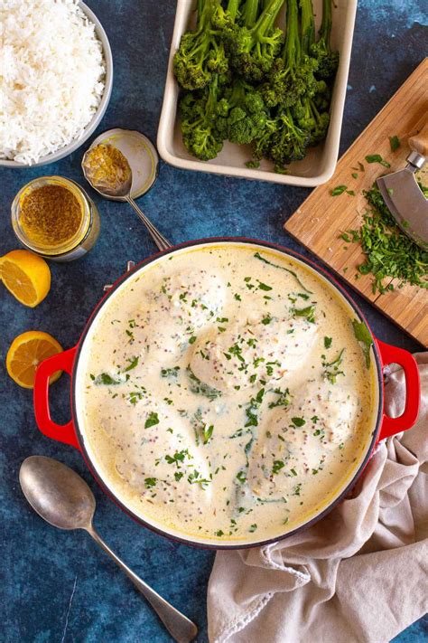 Creamy Crème Fraiche Chicken - Effortless Foodie