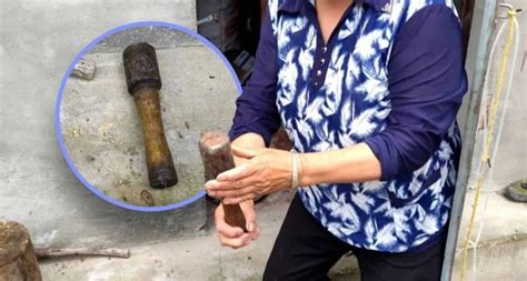 90 Yr Previous Lady Discovers Hammer Used For 20 Years Is Truly A Hand