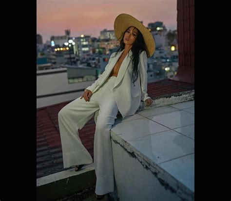 Bom Sex Qu Nh Thy V Nh Ng Set Khoe Tr N Th N H Nh Nu T N Ng I P Vi T Gi I Tr