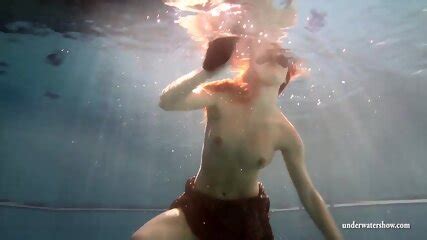 Big Tits Brunette Mia Underwater Naked Petite Mia