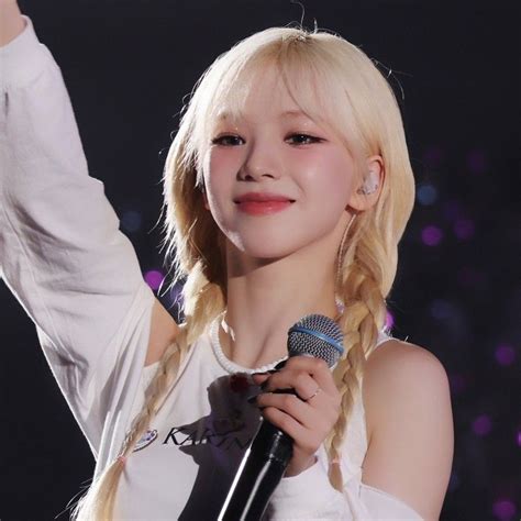 Karina Aespa Icons Lq Pfp Cute Fansite Blonde Hair In 2023