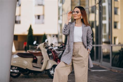 Τα 6 trends της δεκαετίας του 2000 που θα φορέσουμε ξανά φέτος το