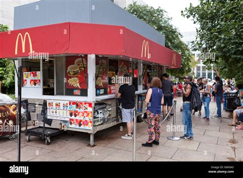 Mcdonalds Street Vending Stand Washington Dc Usa Stock Photo Alamy
