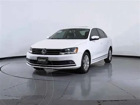 Volkswagen Jetta Comfortline Tiptronic Usado Color Negro Precio