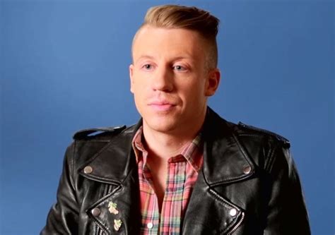 Macklemore Net Worth in 2022 (Updated) | AQwebs.com