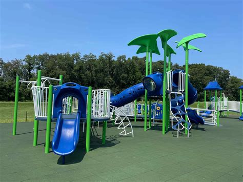 Park, Playground, & Outdoor Space Gallery | MRC Recreation