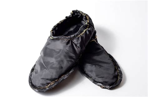 Купить Швейные изделия оптом по низкой цене