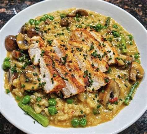 Foodies are lining up for Jack's Bar-B-Q on the famous strip 2