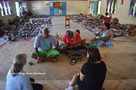 Explore Sigatoka-Fijian Pottery village,School,Sand Dunes/Shopping Ex CoralCoast Harga Promo ...