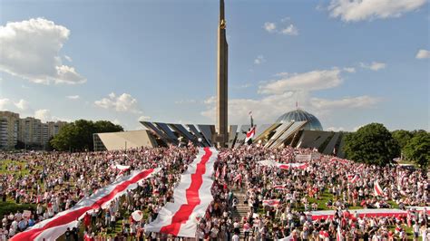 Belarus protests: Lukashenko defiant with NATO monitoring situation