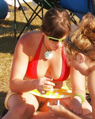 Girls Forgot Her Slip Porn Pictures XXX Photos Sex Images PICTOA