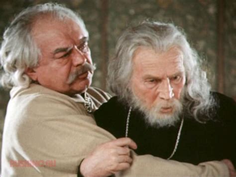 Михаил Кузнецов — биография, фильмография, фотографии актёра