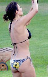 Natalie Imbruglia Wearing A Bikini In Sardinia LQ Tag Page Phun Org Forum