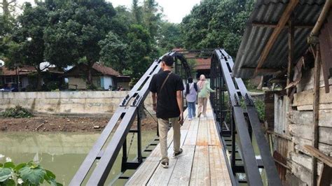 Sosok Sunardi Warga Jepara Bangun Jembatan Agar Bisa Akses Jalan Raya