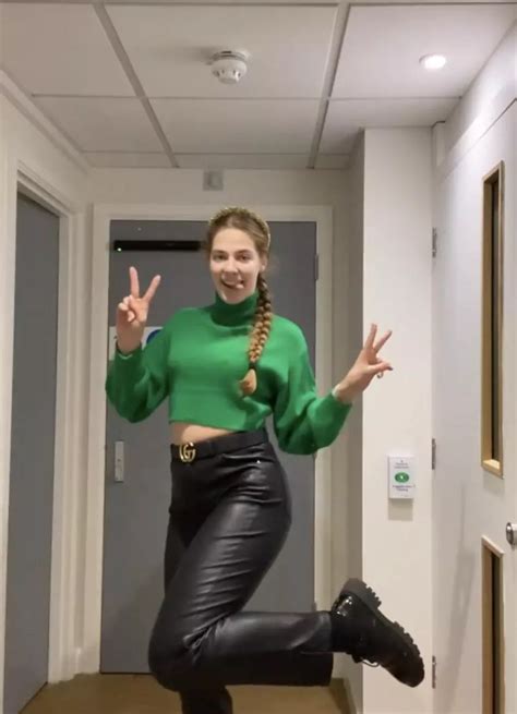 All Ready Nudes Nightoutgirls Nude Pics Org