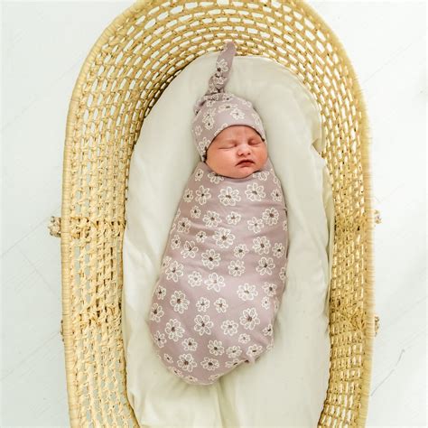 organic newborn outfit 1